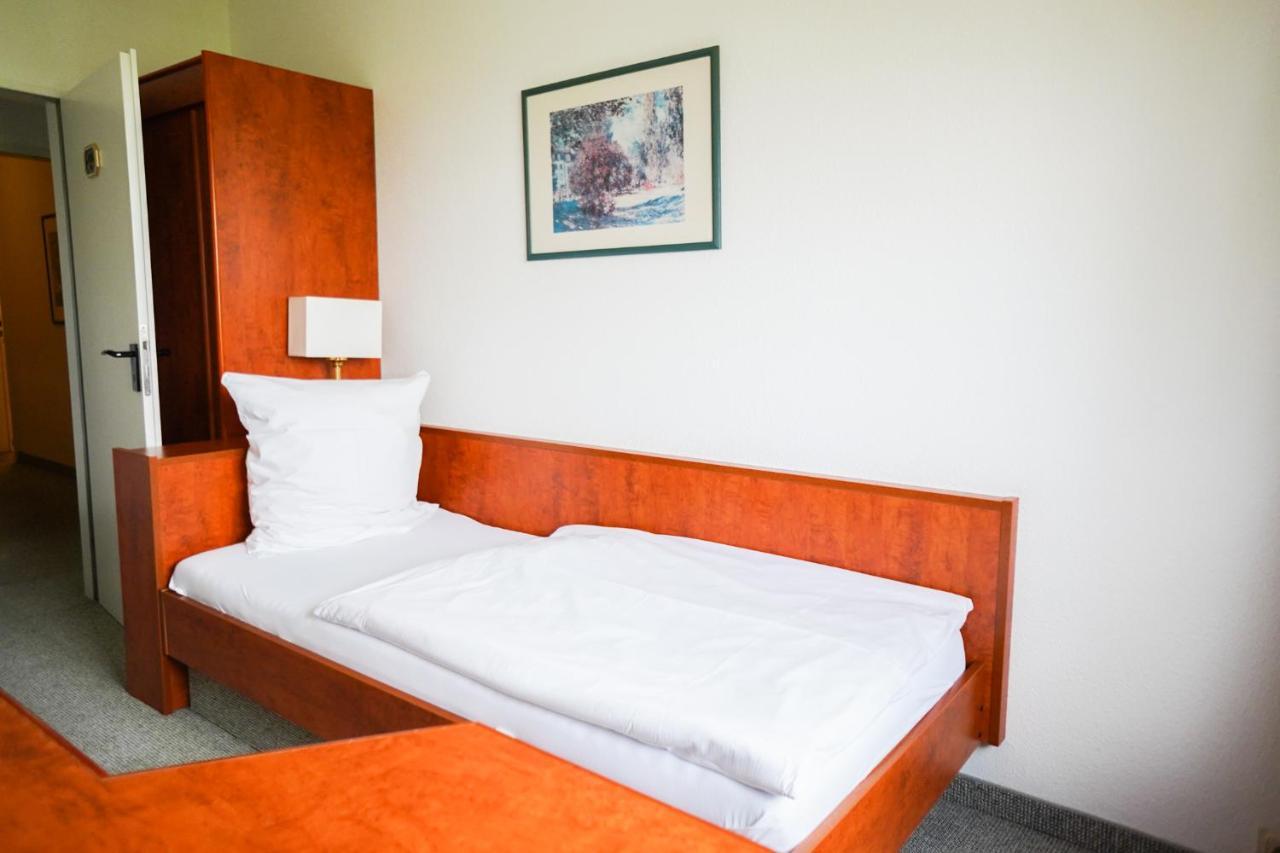 ハンブルク Rcadia Gaming House Bed & Breakfast エクステリア 写真